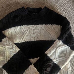 Zara kids sweater size 13/14 but fits me as a small.